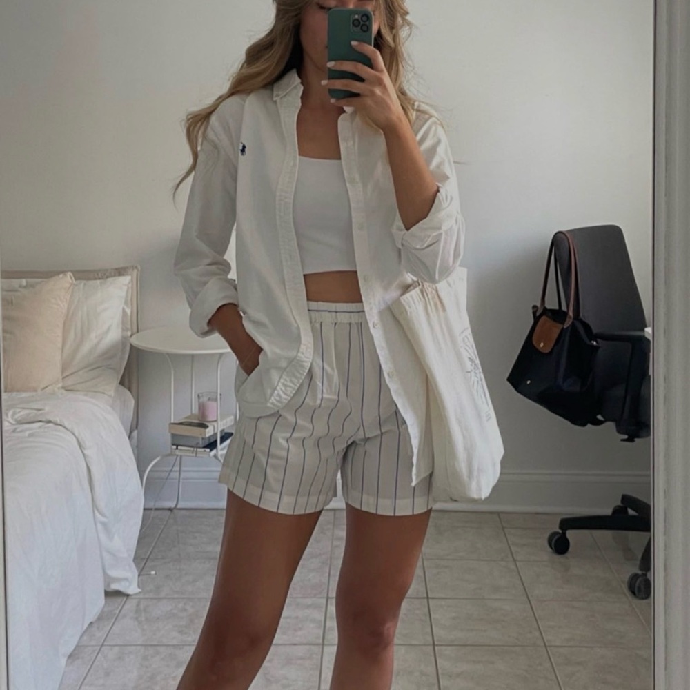 Aritzia Wilfred Shorts